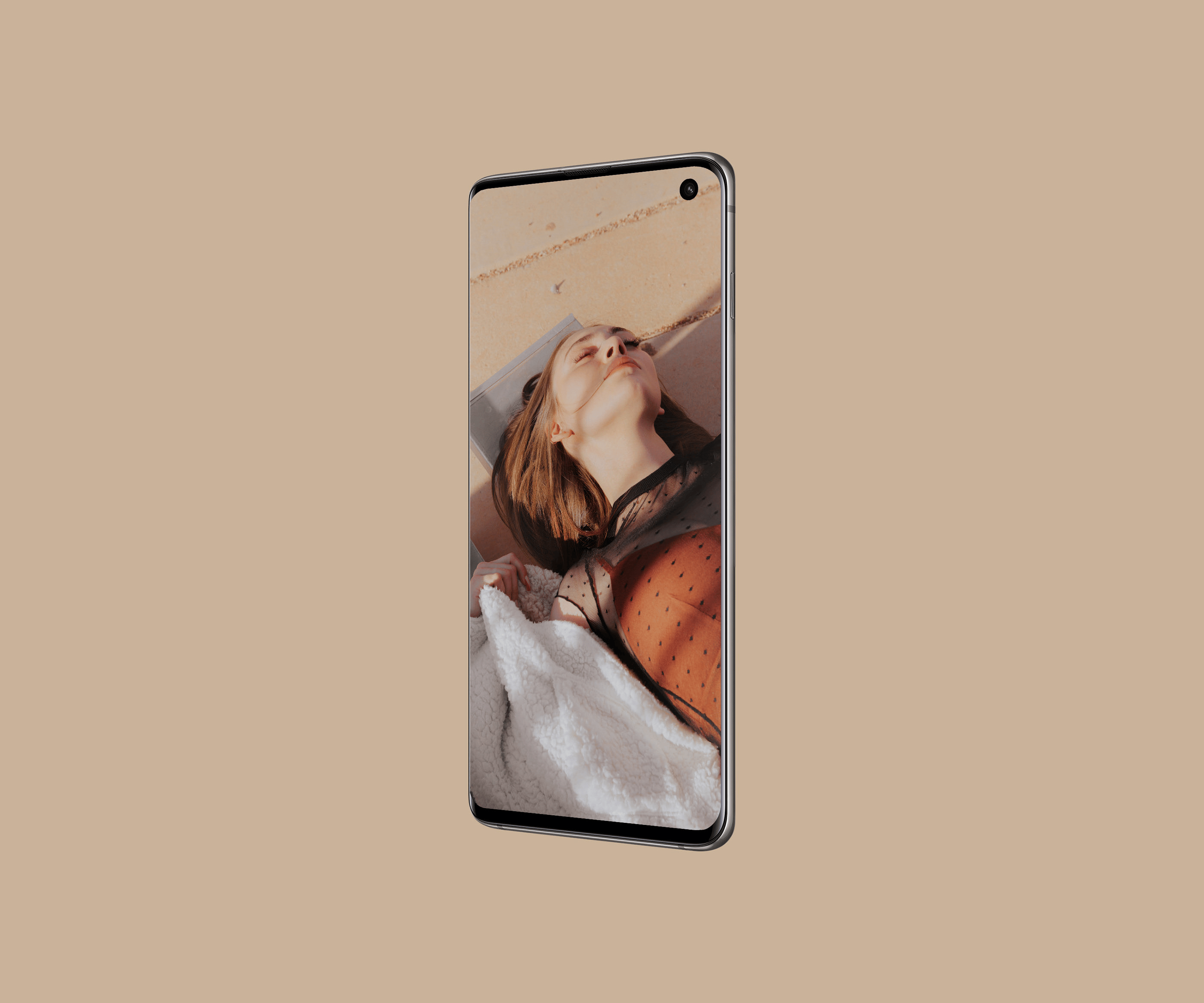 三星  Galaxy S10 透视效果样机素材免费下载