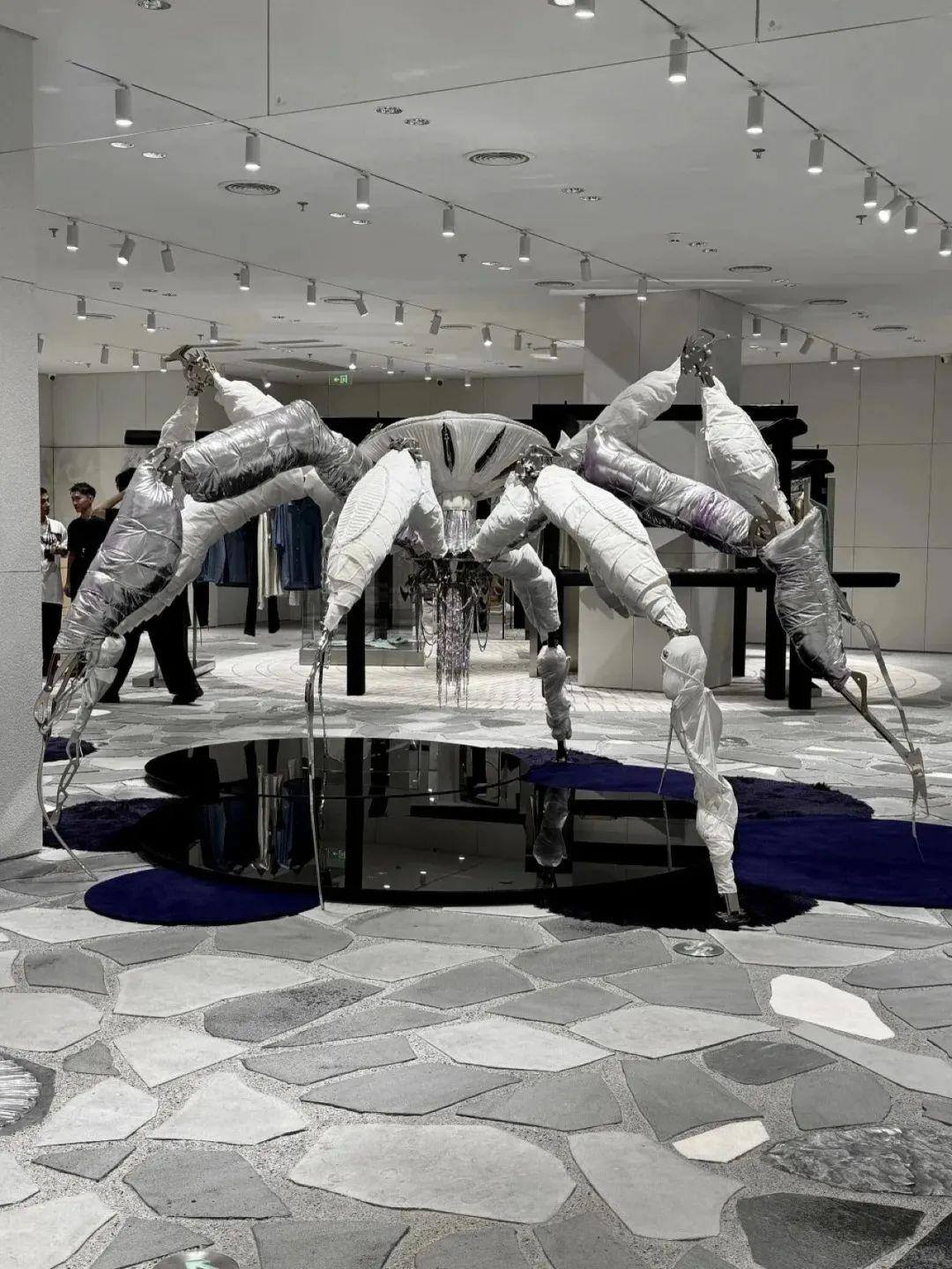 xhMhQv-20240911