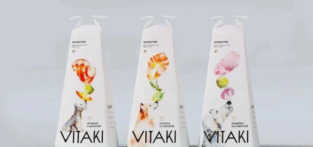 自然与时间的痕迹中寻找平衡之美，传递对生命老去的温柔接纳
